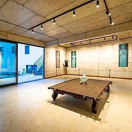 Kikonia Art